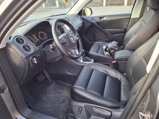 Продам Тигуан/Tiguan 2.0tsi,бензин полный привод,2013 (7)