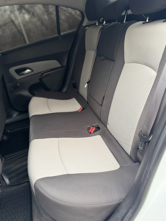 В Продаже CHEVROLET CRUZE
Год выпуска (9)