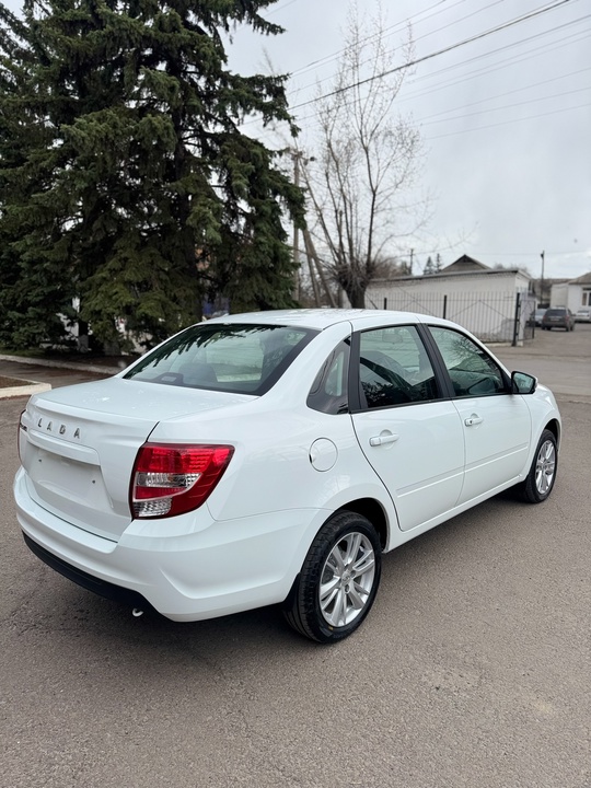 В Продаже новый автомобиль✅
LADA GRANTA (6)
