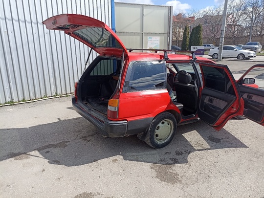 Продам таёта корола 1.3 75л (5)