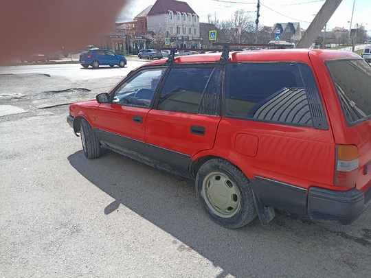 Продам таёта корола 1.3 75л (9)