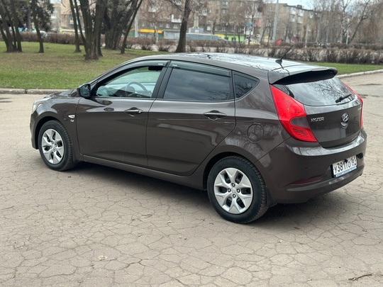 Hyundai Solaris(рест) 2015 года 
Пробег (2)