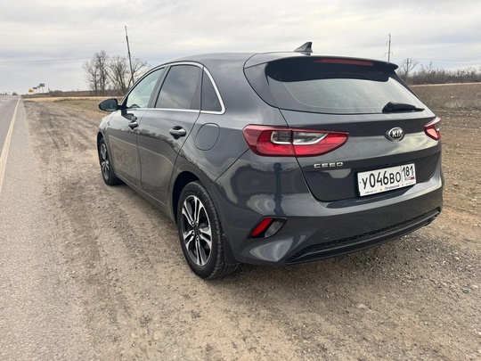 Продаю KIA CEED 2018 год (4)