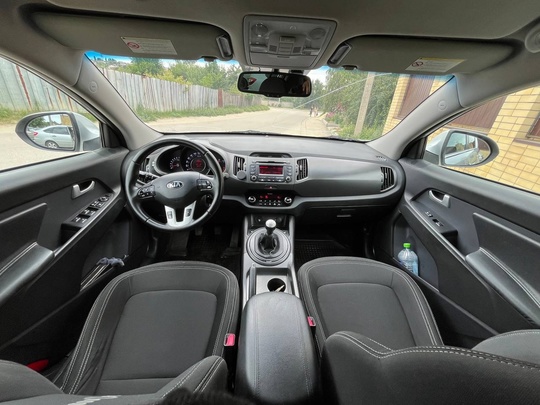 Продам KIA Sportage 2012 г (5)