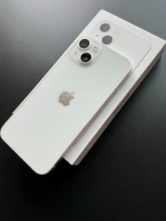 iPhone 13 (128)
Цена 31тыс.руб.
Идеальное состояние,

