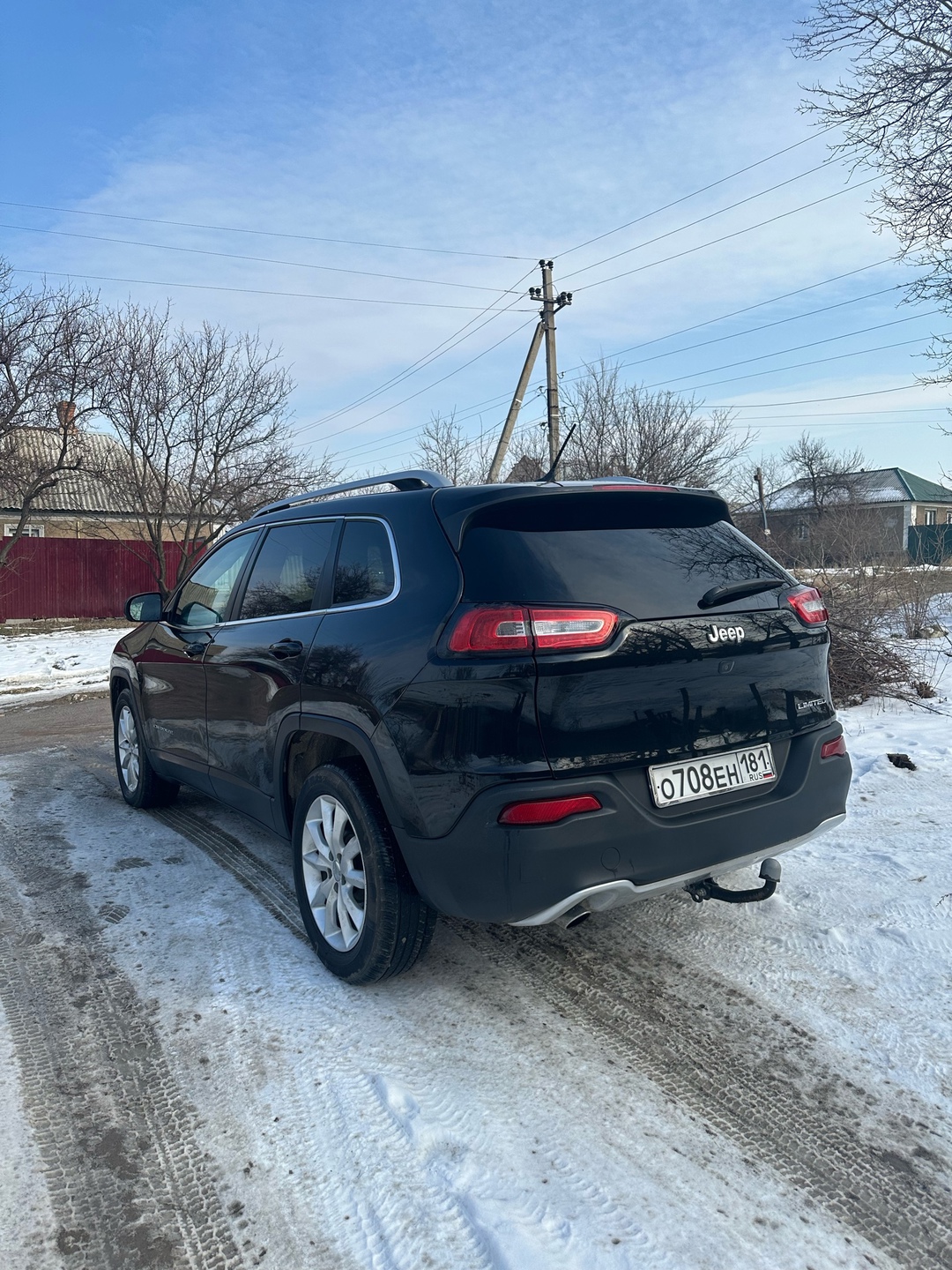 Jeep Cherokee в максимальной комплектации!(Limited)
Год (4)