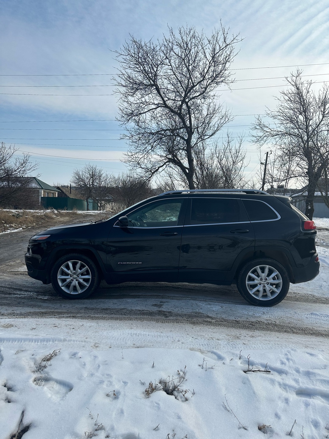 Jeep Cherokee в максимальной комплектации!(Limited)
Год (5)