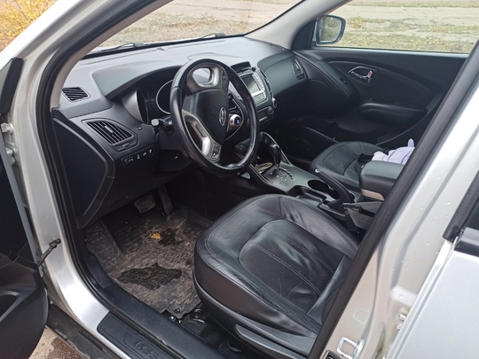 Продам Hyundai ix35(он же Tucson) (4)