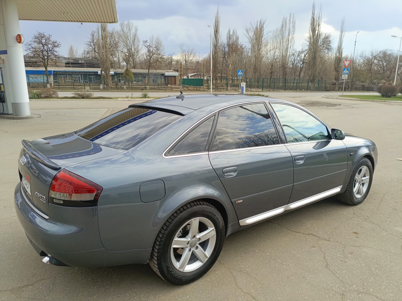 Продам Audi a6 Quattro 2.5 (5)