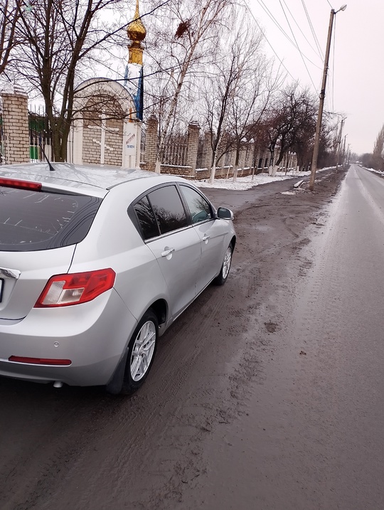 Всем привет!!!

Продаю живую машину
 
Комплектация (3)