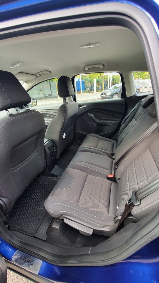 Ford Kuga 2015 г.(начало эксплуатации (9)