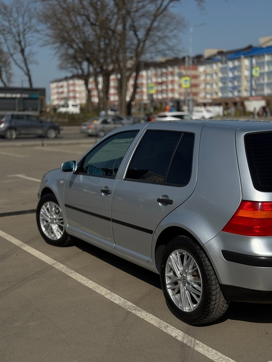 Продам Volkswagen Golf 4 в (5)