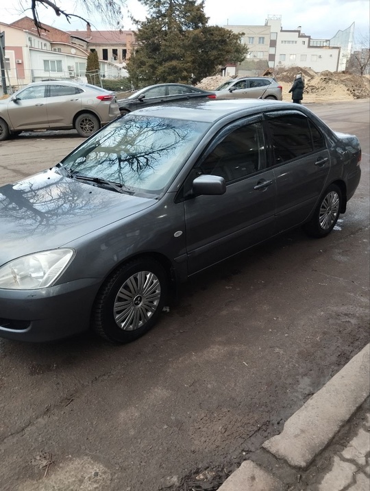 Продам Лансер 9 2005 год