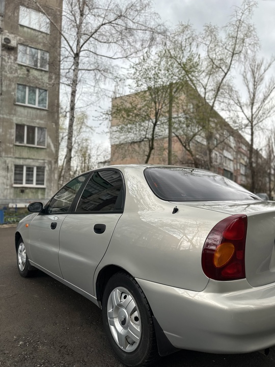 Chevrolet Lanos 2008г.
1.5 л.
Пробег - (2)