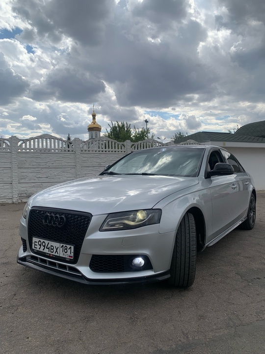 Продам Ауди а4б8,1,8Т
2008 год.
Нормальное состояние,пробег