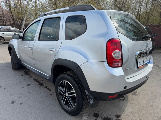 В ПРОДАЖЕ RENAULT DUSTER 2013 (3)
