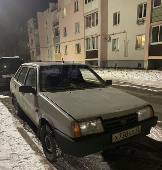 Продам ваз 21099 
Год:2003 
цена:85к (9)