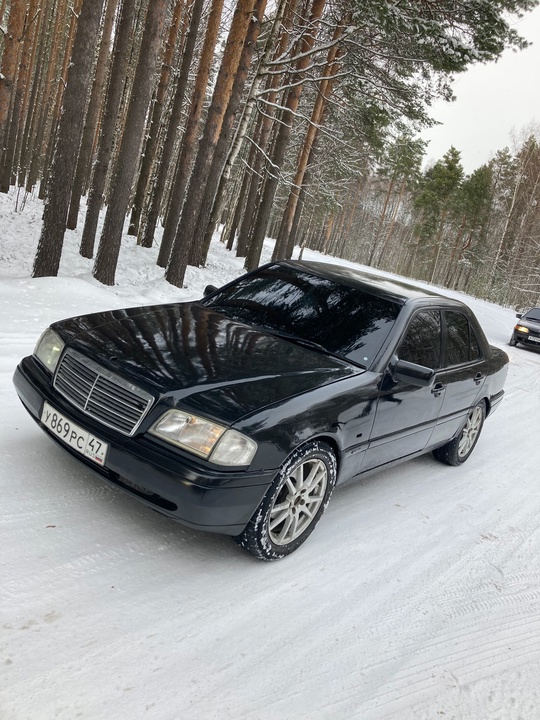 Продам Mercedes c202 1.8 автомат