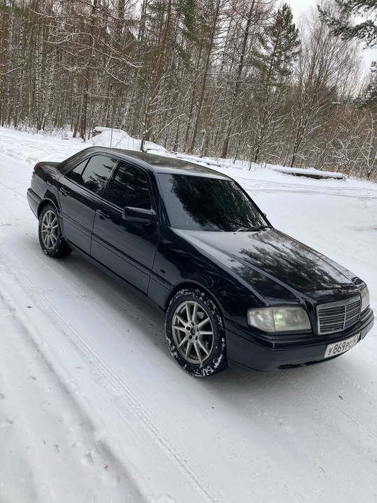 Продам Mercedes c202 1.8 автомат (5)