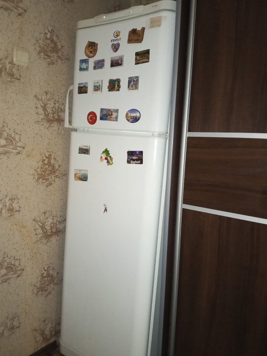 Продам шкаф бу 150*220*60- 10000, (5)