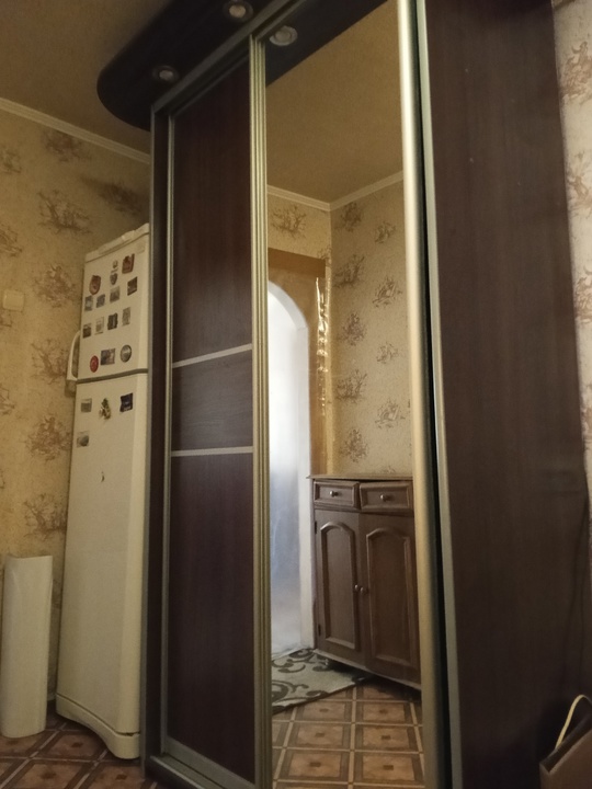 Продам шкаф бу 150*220*60- 10000, (7)