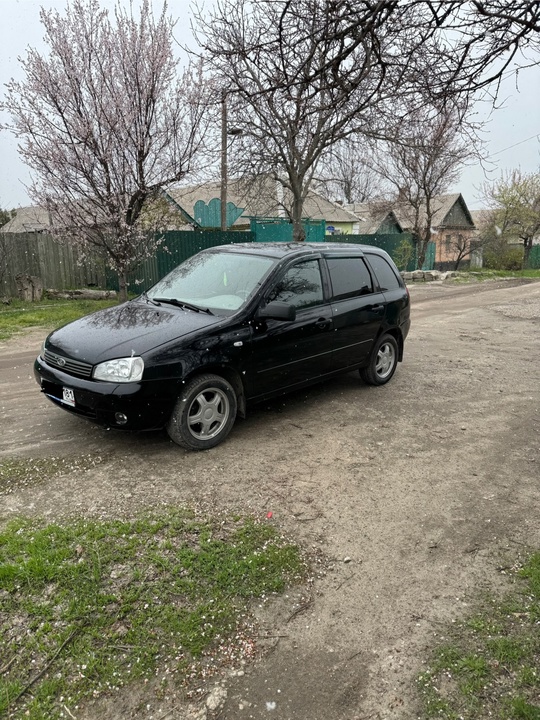 Продам ладу калину 2010 год (1)