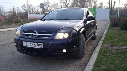 Продам Опель Вектра с 2002