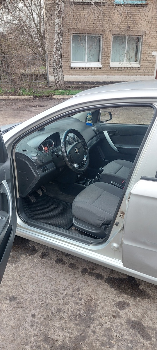 Продам надежный и неприхотливый авто:
Chevrolet (4)
