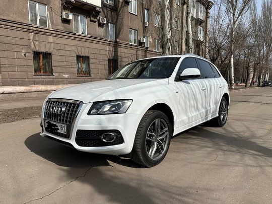 Продам-Audi Q5 S line quattro (1)
