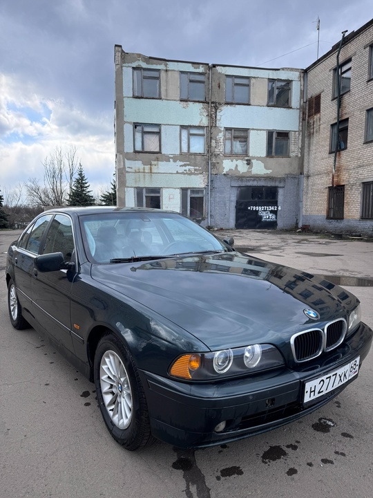 Продам легендарную БМВ е39 2000 (2)