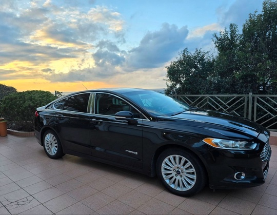 Продаю Ford Fusion 2015 год. (2)