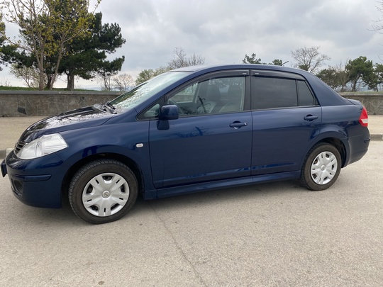 Продается Nissan Tiida 1,6 МТ, (1)