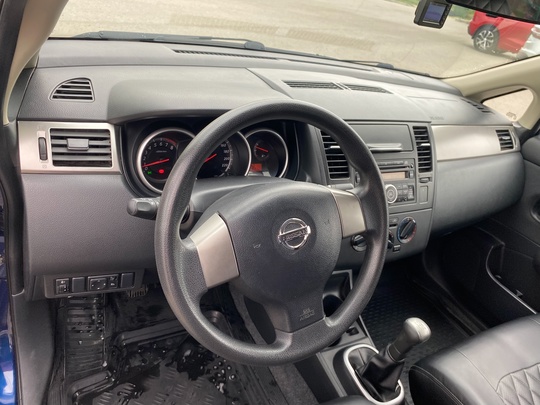 Продается Nissan Tiida 1,6 МТ, (8)