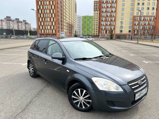 KIA CEED
2007 г.в.
1.6 (115 л.с.)