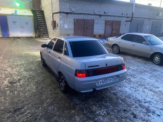 Продам ВАЗ 2110 2004  (2)
