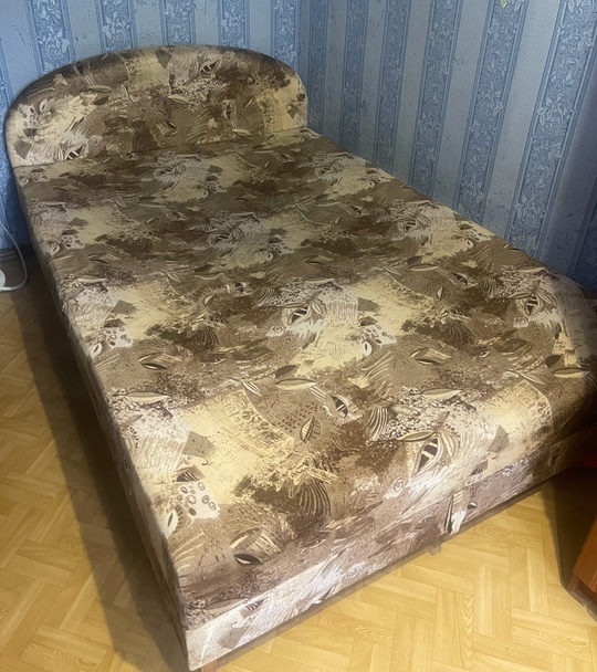 Продам шкаф. Состояние на 4-. (1)