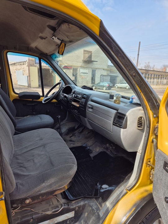 Продам Газель 3221,2.5 МТ 2006 (5)
