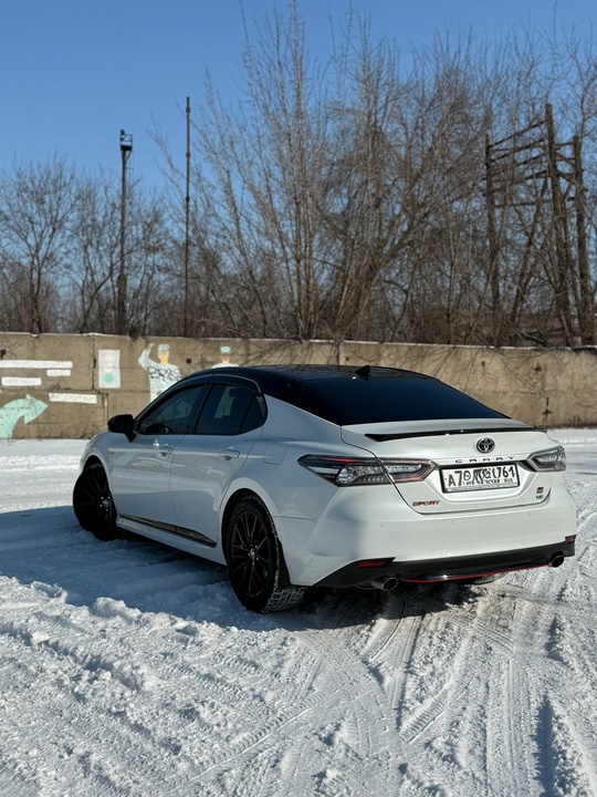 Продам Официальный автомобиль Toyota Camry (5)