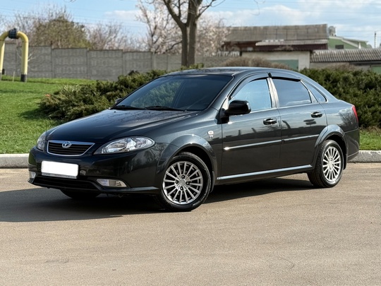 В продаже в Луганске
Daewoo Gentra (1)