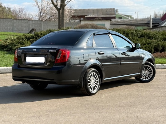 В продаже в Луганске
Daewoo Gentra (3)
