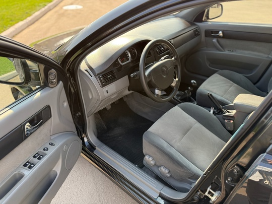 В продаже в Луганске
Daewoo Gentra (4)
