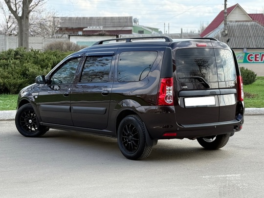 В продаже в Луганске
Lada Largus (2)