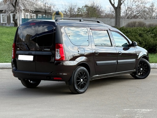 В продаже в Луганске
Lada Largus (3)
