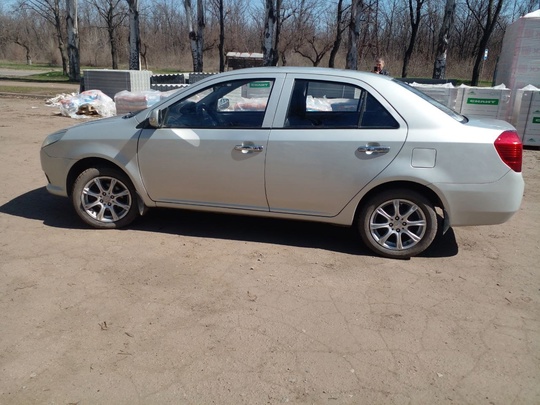 Продам Geely MK 2012 г.