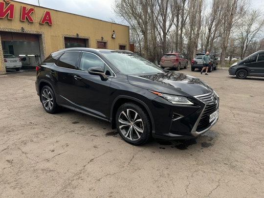 Продам дилерский ! Lexus rx200t
