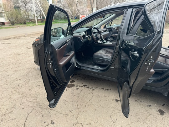 Продам дилерский ! Lexus rx200t (9)