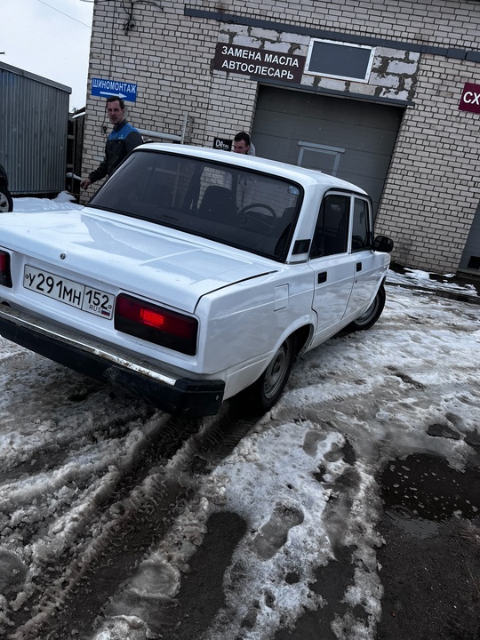 Ваз 2107 в хорошем состоянии, (3)