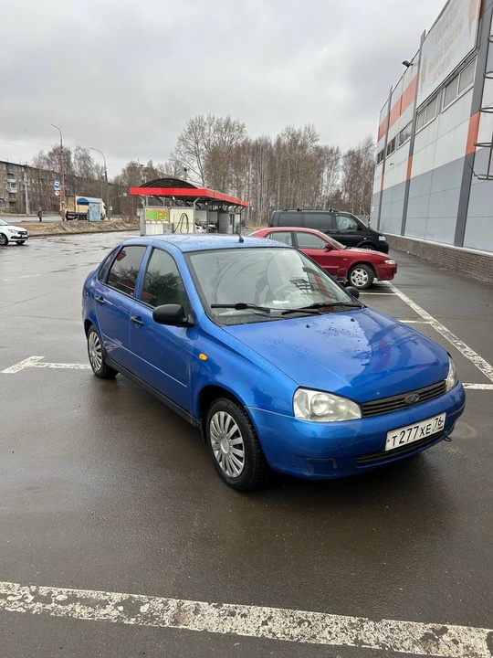 В продаже Lada Kalina 2006