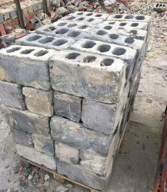 Продам Б/У шлакоблок кирпич. Белый,
