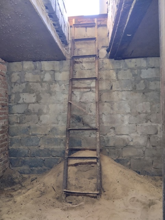 Продам капитальный ГАРАЖ в кооперативе (5)